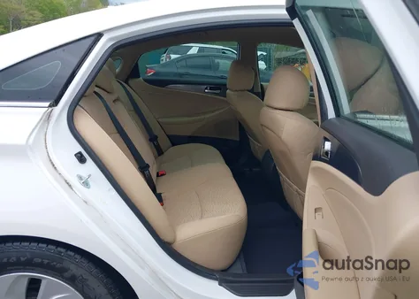 2015 Hyundai Sonata Hybrid from USA, damaged, VIN KMHEC4A4XFA135667